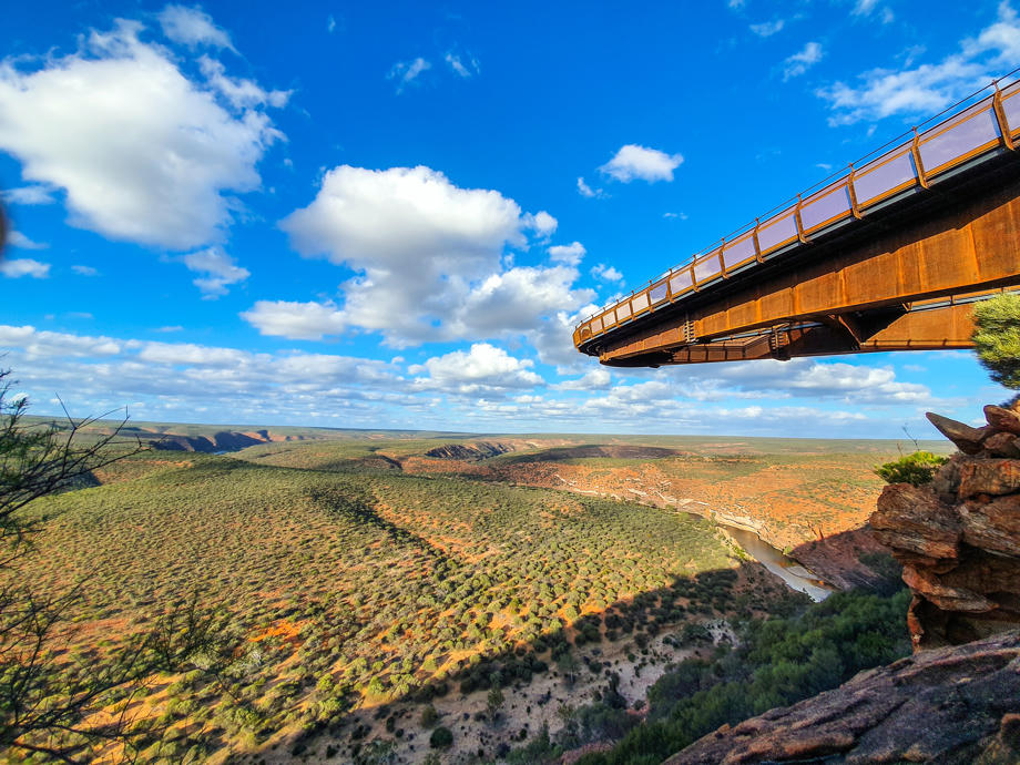 Der Skywalk im Kalbarri Nationalpark bietet euch spektakuläre Aussichten. Skywalk Kalbarri, Kalbarri Platform, Kalbarri Viewpoint, Hiking, Australia Westcoast