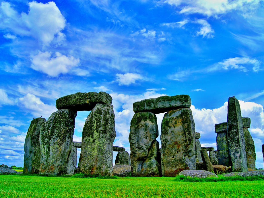 Stonehenge wurde wahrscheinlich vor über 4000 Jahren errichtet und liegt in der Nähe von Amesbury. Stonehenge England, Stonehenge Camper