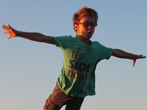 Fliegen beim Reisen mit Kindern