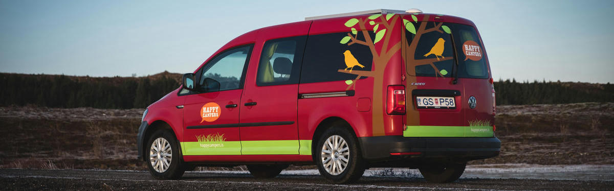 Miete den Happy 1 Auto Minicamper für 2 Personen mit automatikgetriebe von Happy Campers in Island