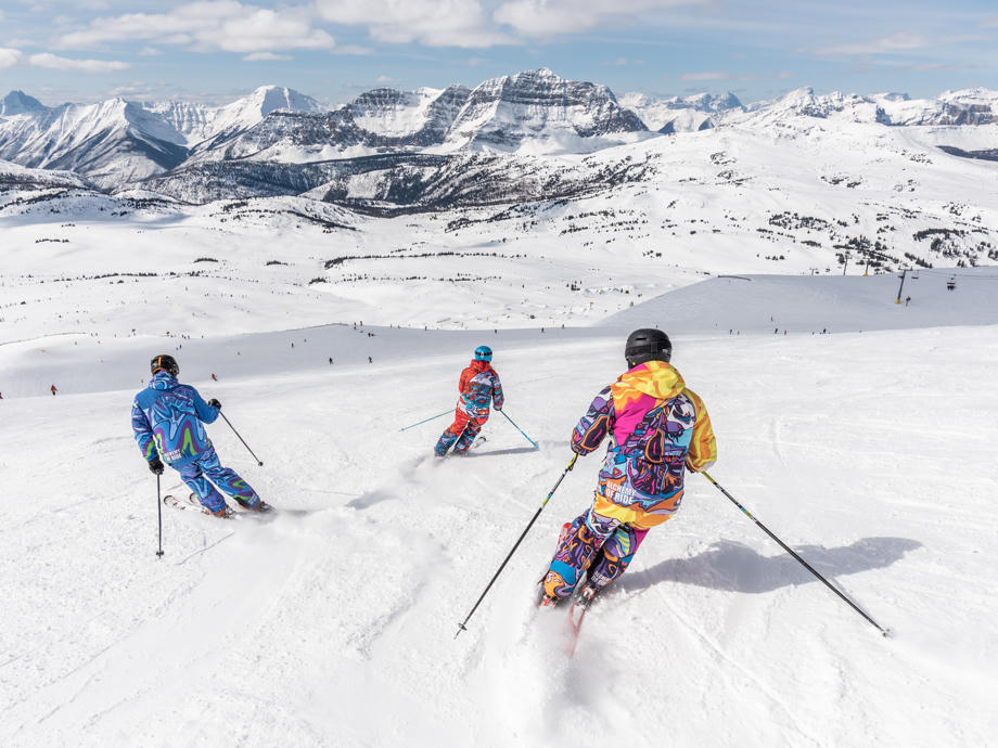 Rund um Queenstown und Wanaka stehen euch fünf Skigebiete zur Auswahl! Skiing Neuseeland, Skiing Queenstown, Snowboard Queenstown, The Remarkables, Coronet Peak, Cardrona, Treble Cone