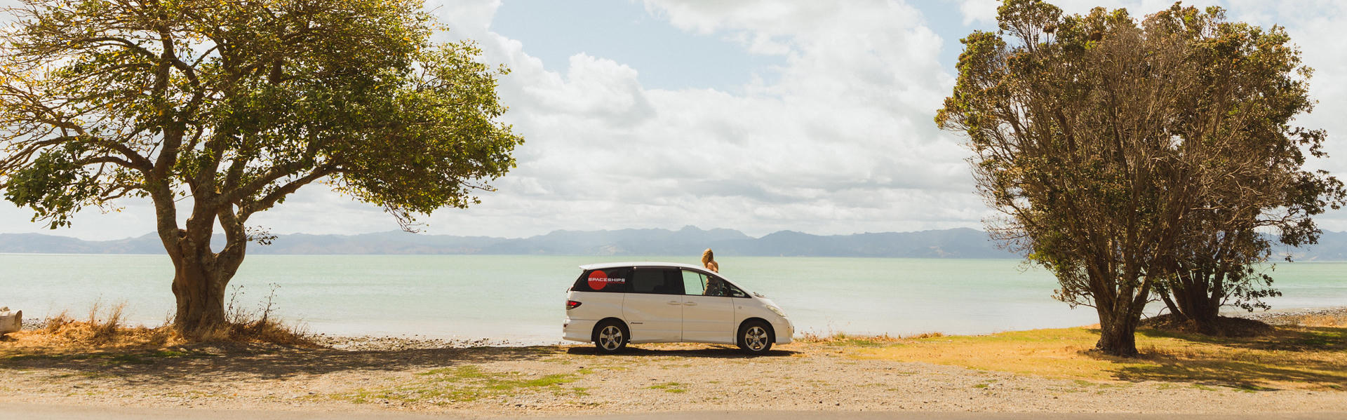 Beta Spaceships Mini Camper SleeperVan Neuseeland CamperOase