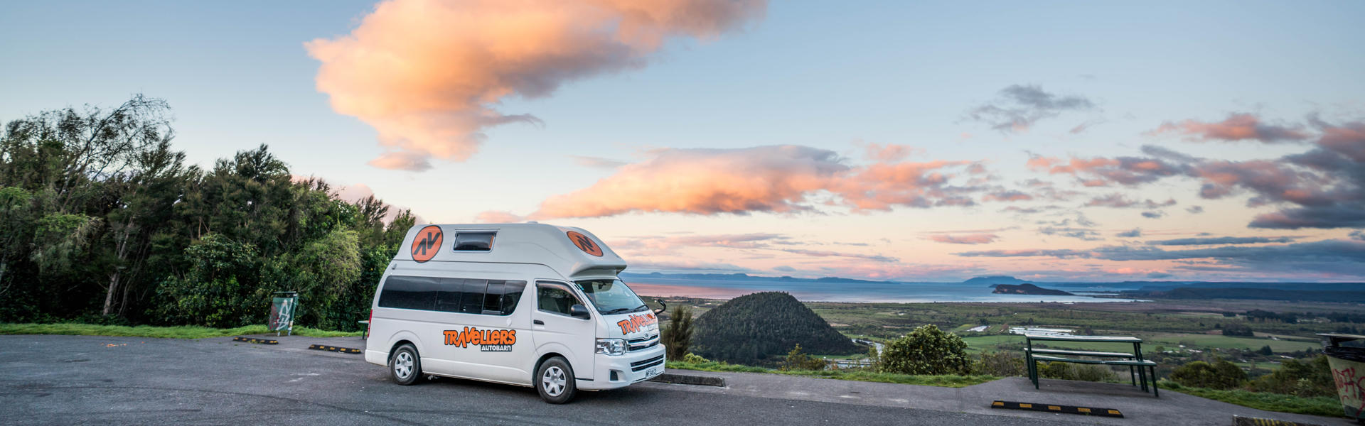 Hi 5 Campervan für 5 Personen von Tab mieten in Neuseeland