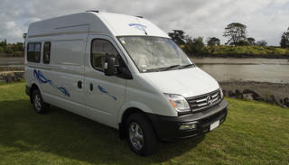 Vorschaubild Bildergalerie Budget 2 Bett Camper mit Dusche und WC