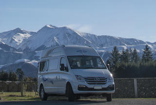 Vorschaubild Bildergalerie Koru 2 Freedom Camper mit Dusche und WC