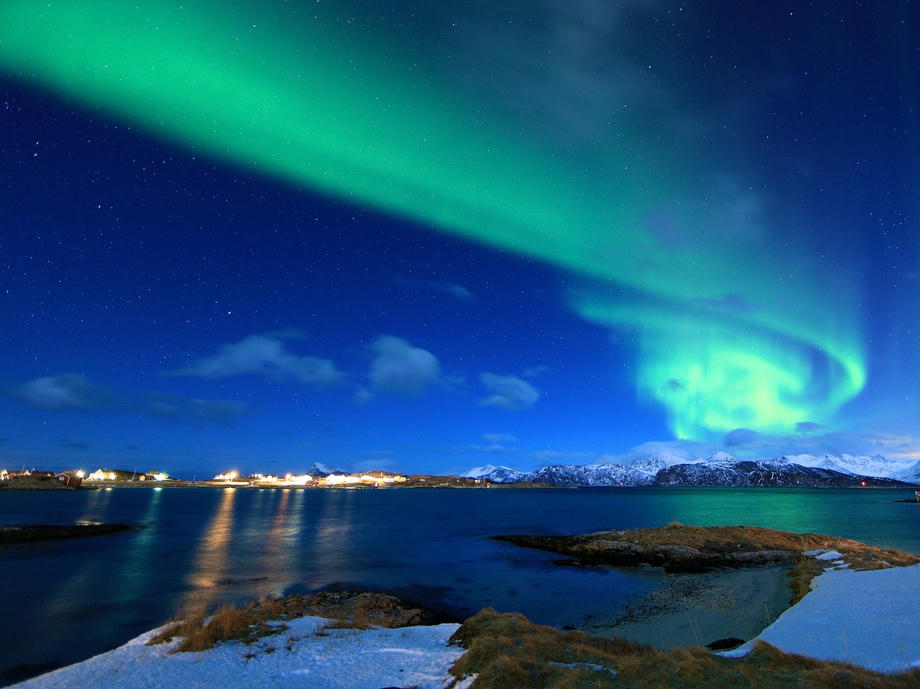 vor allem in den Herbst und Wintermonaten stehen die Chancen gut, dass man die beeindruckenden Nordlichter erblicken kann. Aurora Borealis Norwegen, Nordlichter Norwegen, Wintercamping Norwegen, Herbst in Norwegen