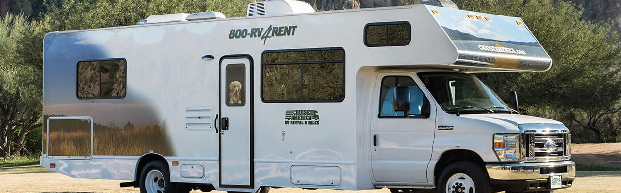 Den Large RV Campervan von Cruise America für bis zu 7 Personen in den USA günstig mieten über CamperOase 