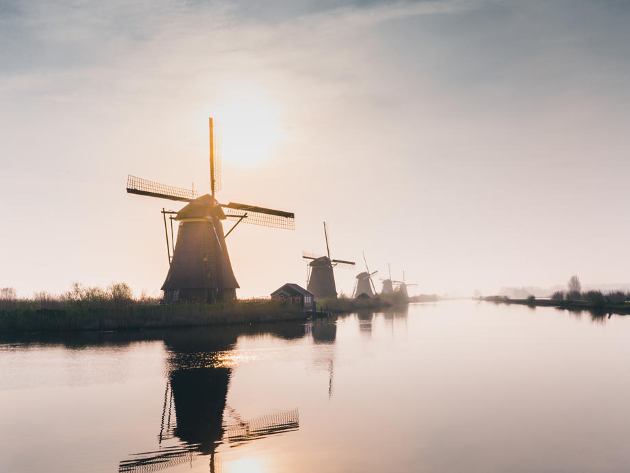Die traditionellen Windmühlen sind zu Teilen sehr schön ausgebaut! Eine Besichtigung der Mühlen ist oftmals möglich. Windmühle Niederlande